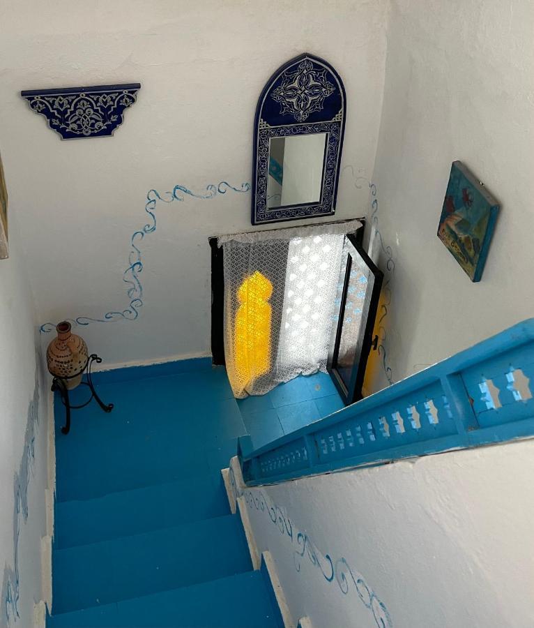 Hathor ,Casa Marroqui Con Dos Terrazas En La Medina Antigua , Ideal Parejas!! Wifi!! Asilah Exterior photo