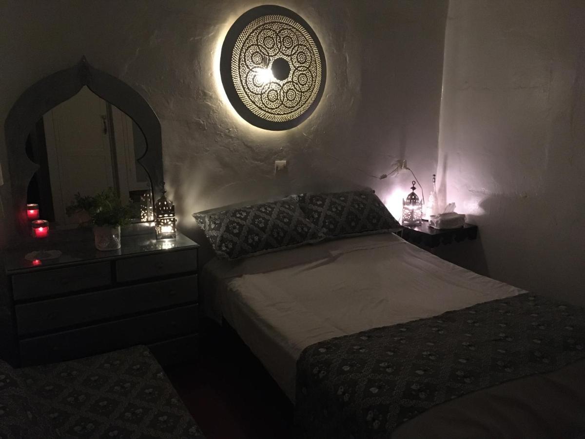 Hathor ,Casa Marroqui Con Dos Terrazas En La Medina Antigua , Ideal Parejas!! Wifi!! Asilah Exterior photo