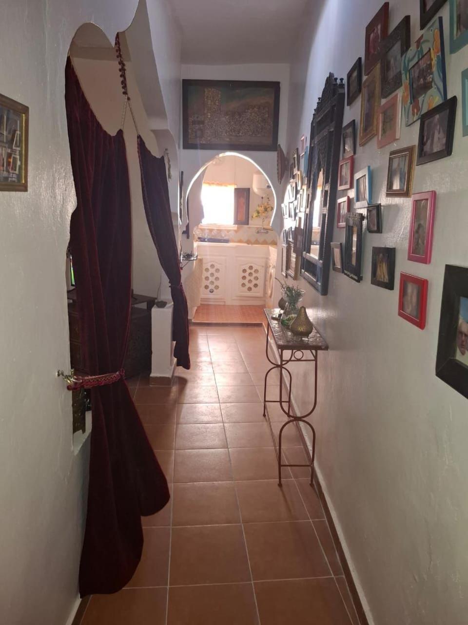 Hathor ,Casa Marroqui Con Dos Terrazas En La Medina Antigua , Ideal Parejas!! Wifi!! Asilah Exterior photo